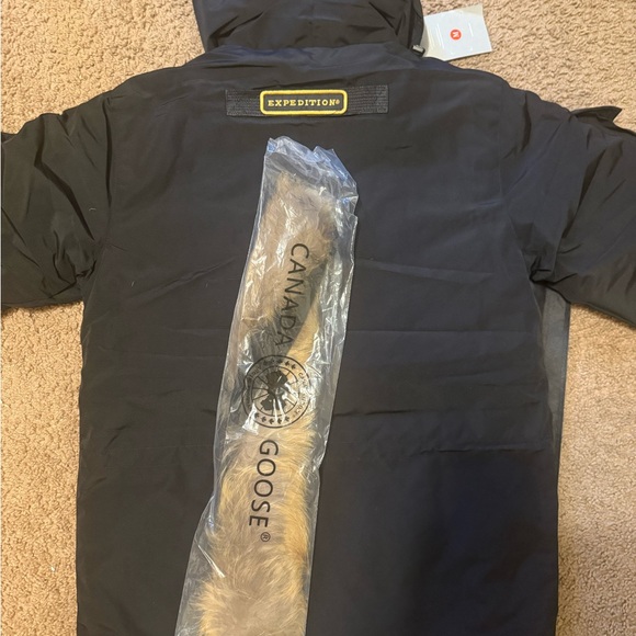 Canada goose expedition heritage parka size - Picture 4 of 4